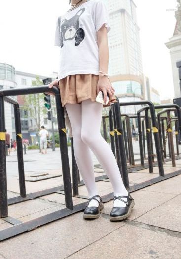 小莹客厅激情46章至50视频_BD英语日韩免费观看