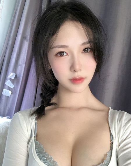 色骚综合_DVD全集免费观看