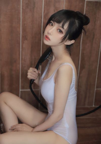 AV熟女乱码一区二区三区四区_BD国语在线观看