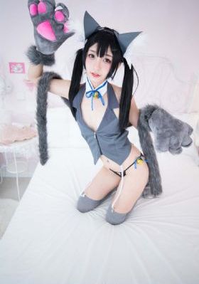 男人一边吻奶边挵进去免费软件_剧情片神马在线观看